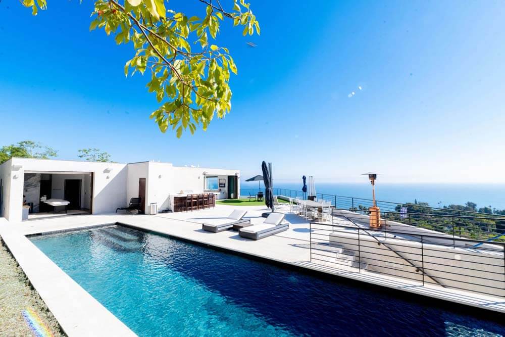 Rise in Malibu Gallery 2